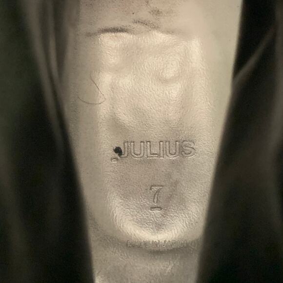 JULIUS_7 Size 9.5 Black Leather Zip Up Ankle Boots - Picture 7 of 8